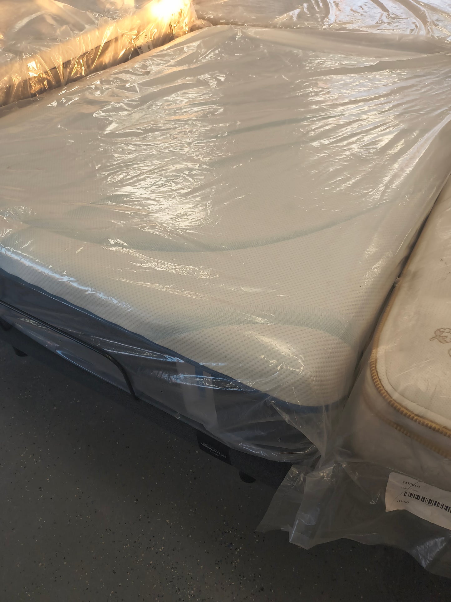 Tempurpedic Lux Adapt Soft Queen Mattress